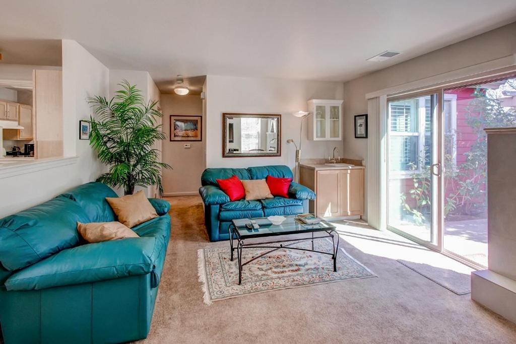 Serene Bungalow-Style Home In Point Reyes Station! Exterior photo